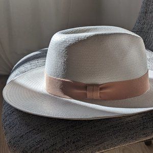 Helen Kaminski "Vitoria" Hat NWT